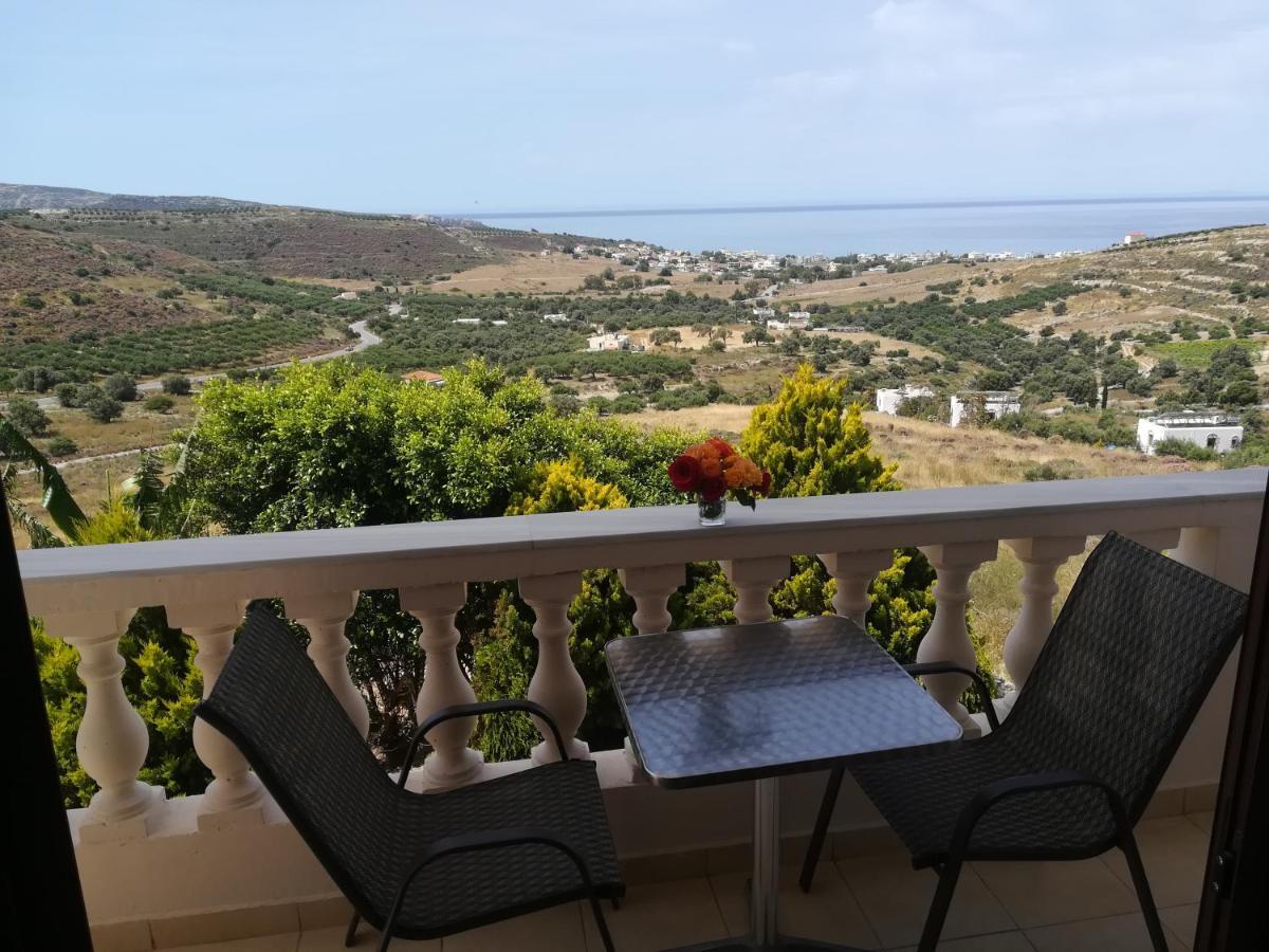 Odisseas Apartment Kalamaki  Bagian luar foto